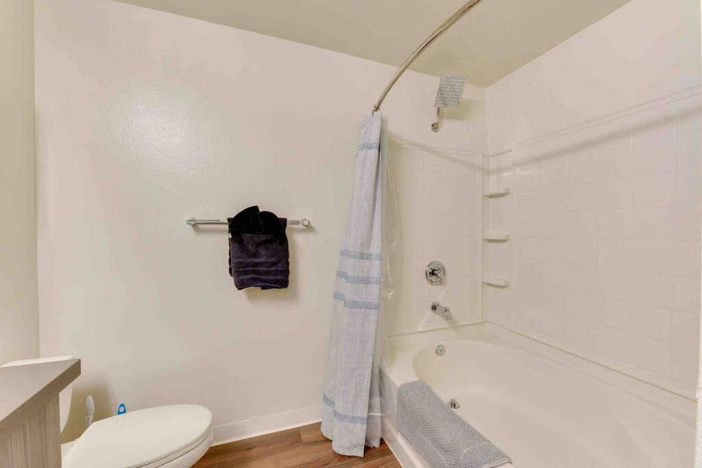 Nautical 2 Bedroom In The Of Heart Marina Del Rey 로스앤젤레스 외부 사진